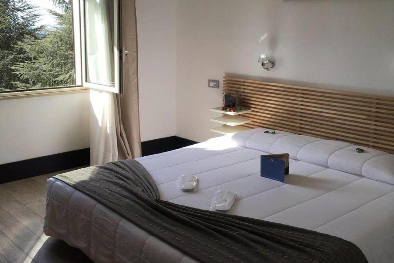 Lh Hotel Excel Roma Montemario Luaran gambar