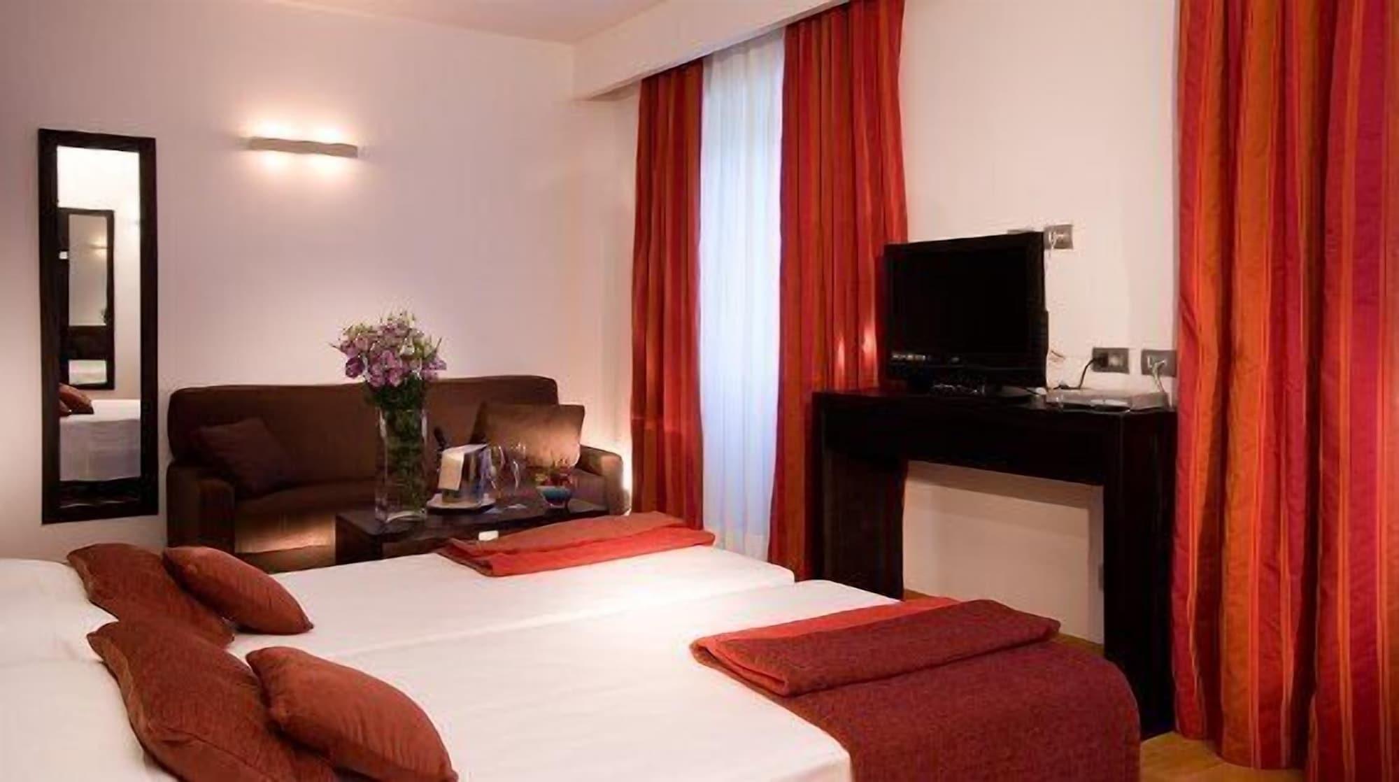 Lh Hotel Excel Roma Montemario Luaran gambar